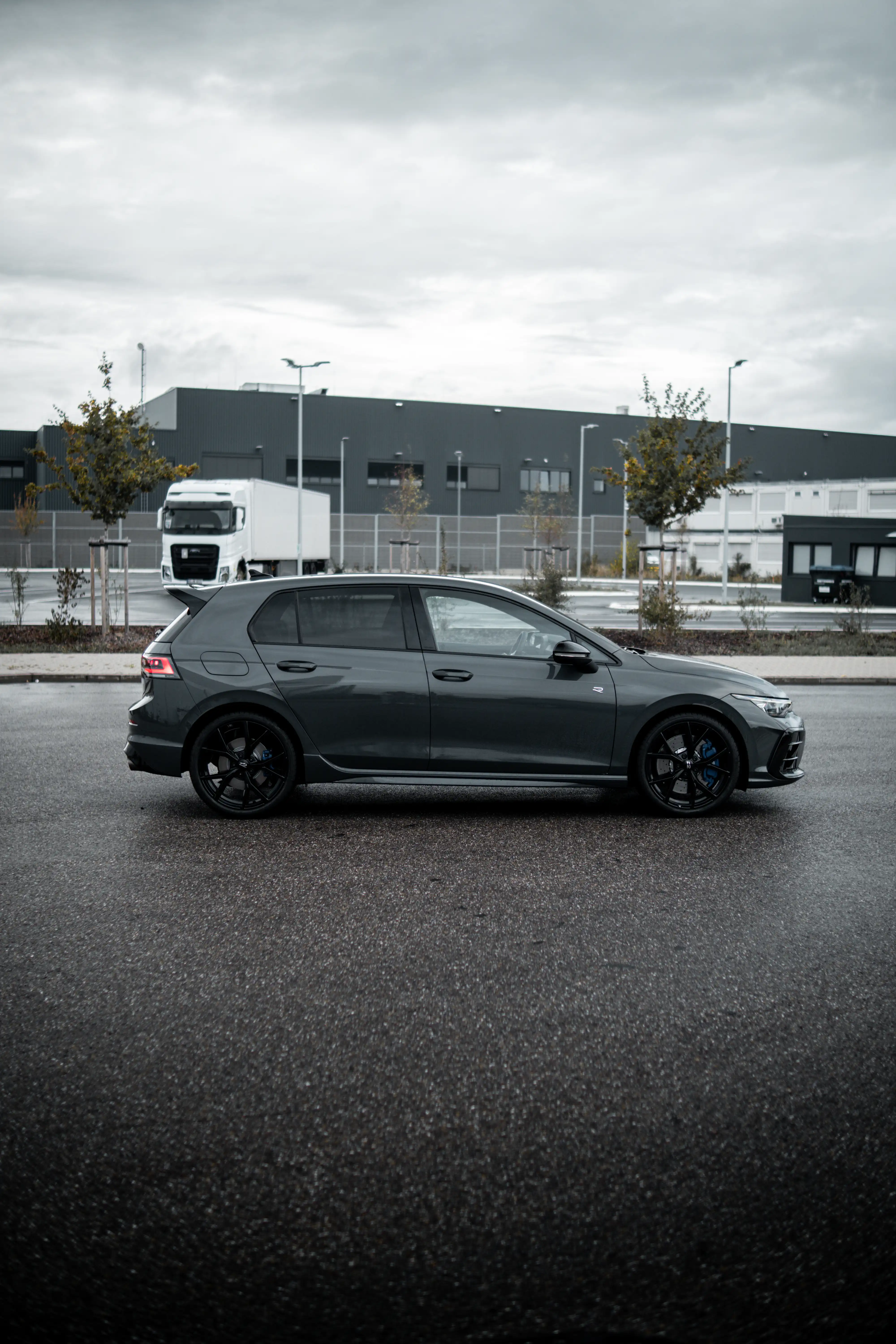 Golf R Grau Sportsback
